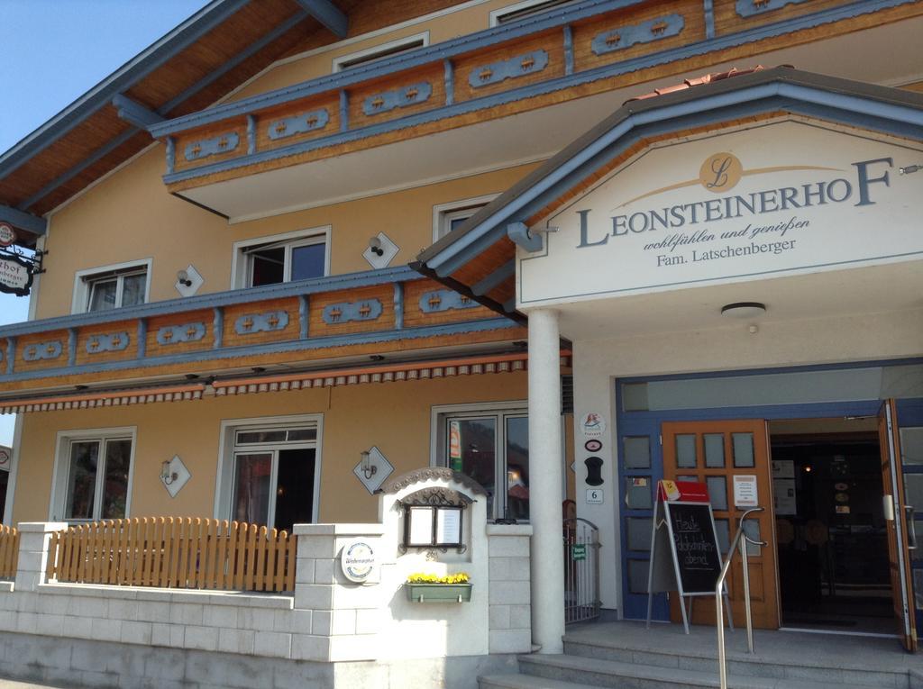Leonsteinerhof Bed & Breakfast Екстериор снимка